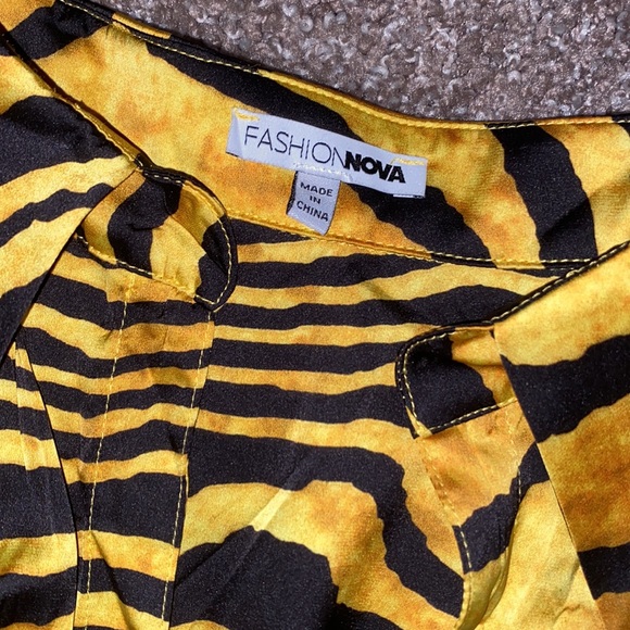 Golden Zebra Striped Jumpsuit - Picture 3 of 7